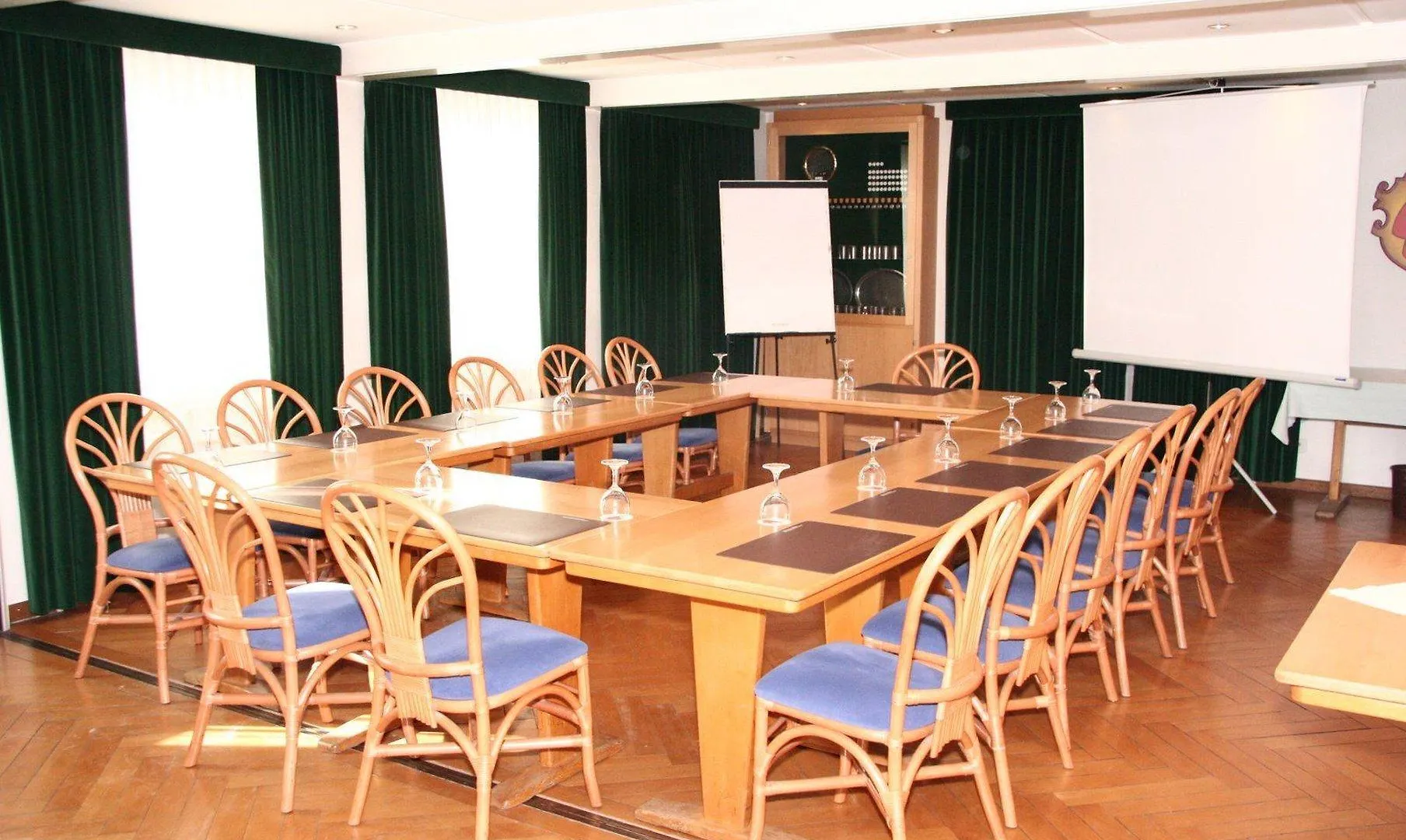 Seminarhotel Linde Stettlen 3*,  Suiza